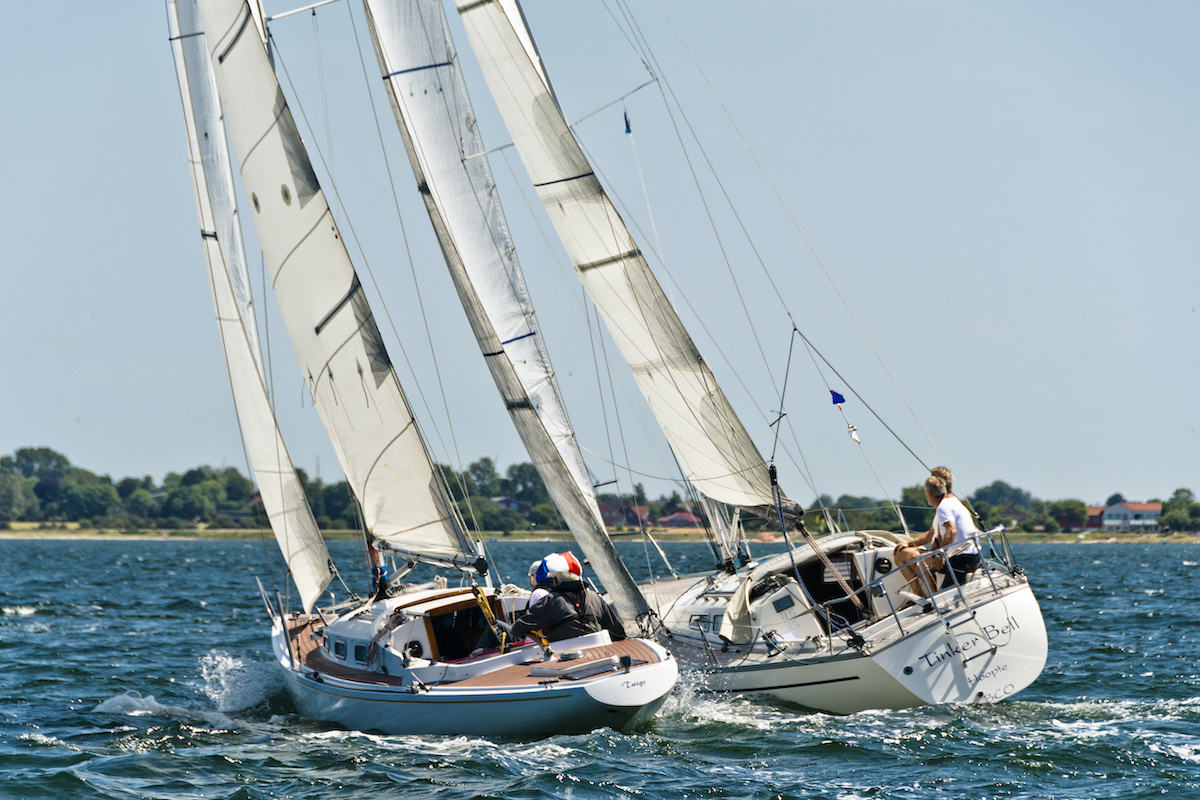 Rapid und Luffe 37 nach dem Start zur Schärenkreuzer Regatta Schlank & Rank vor Lemkenhafen/Fehmarn