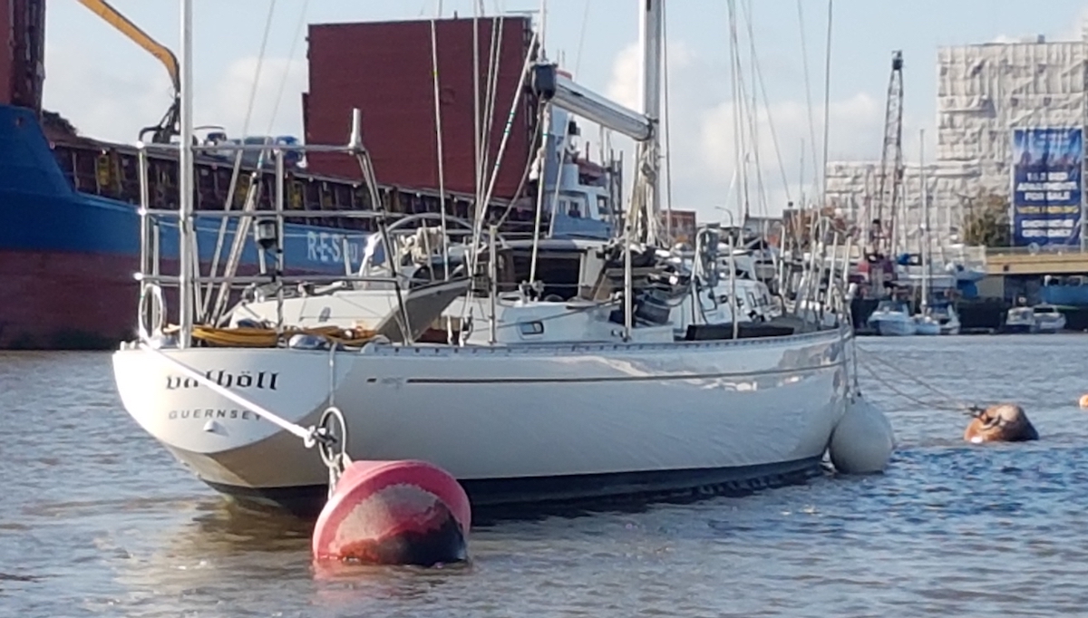 Swede 55,Nr. 19 namens Valhöll am Liegeplatz Southampton