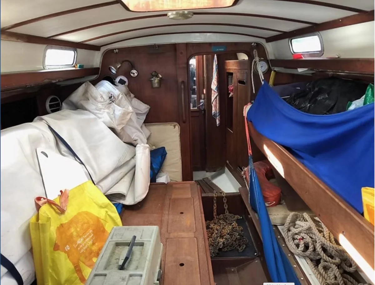 Salon mit Klappkojen der Swede 55 Valhöll