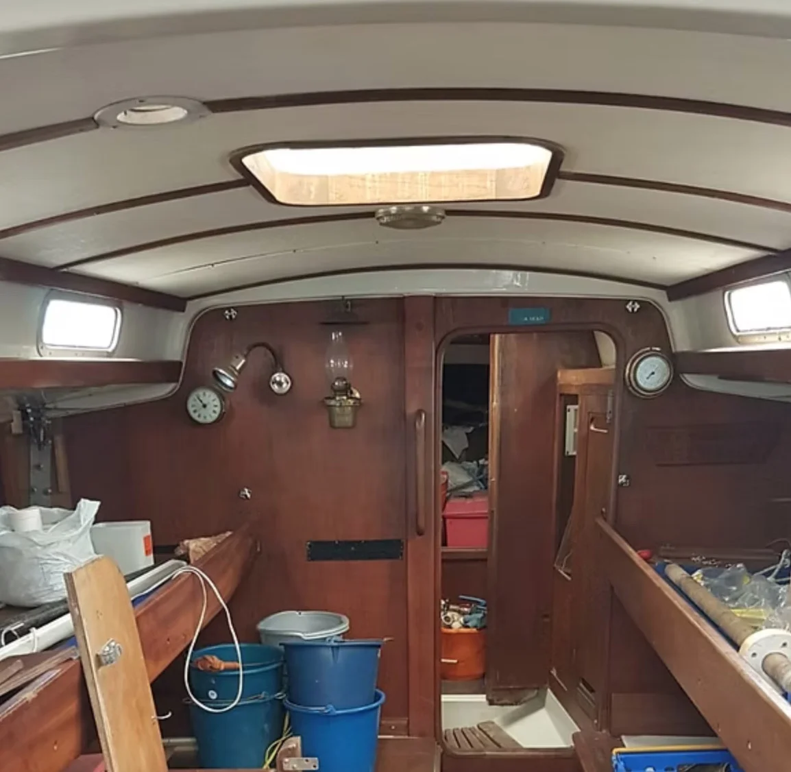 Salon der Swede 55 Valhöll bei der Übernahme