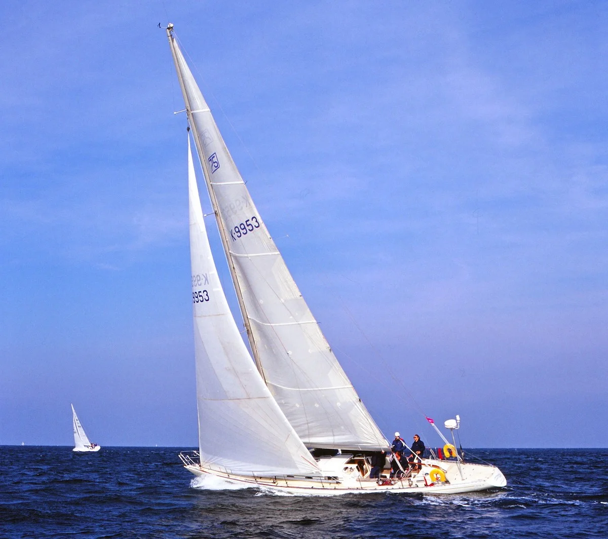 Swede 55 Nachfolger Swede 75 Universal Hartbeat mit Großsegel und Genua